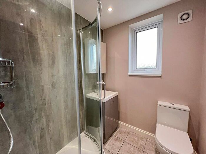 4 Bedroom Terraced House To Rent In Warren Road, Filton, Bristol, BS34