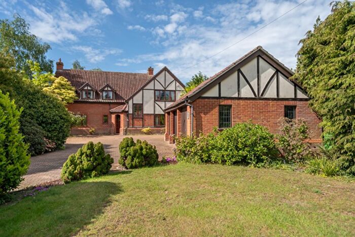 4 Bedroom Detached House For Sale In Salhouse, Norwich, NR13