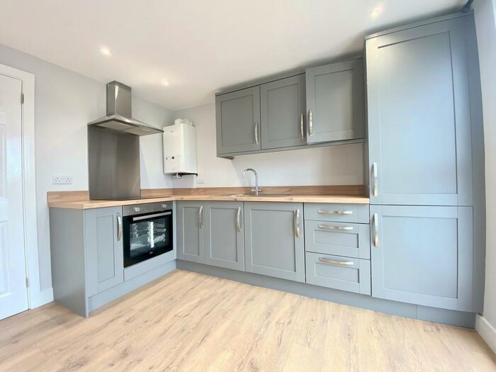 1 Bedroom Apartment To Rent In Ashton, Duckmoor Rd, BS3