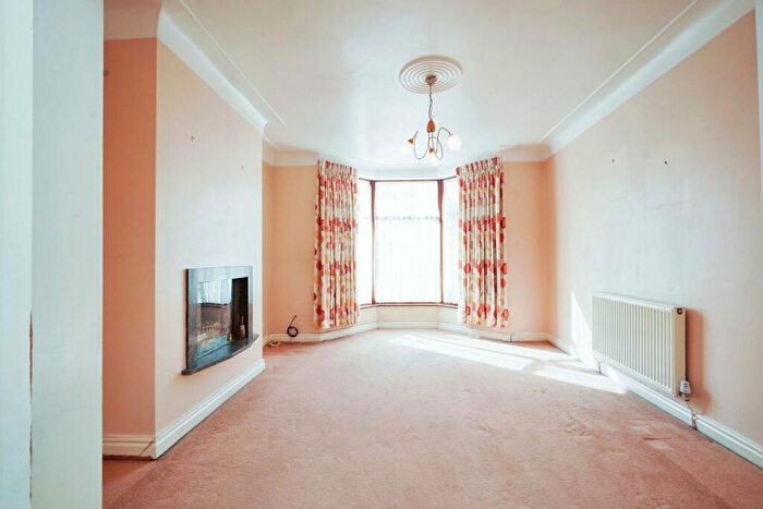 3 Bedroom Terraced House For Sale In Stuart Road, Birkenhead, CH42