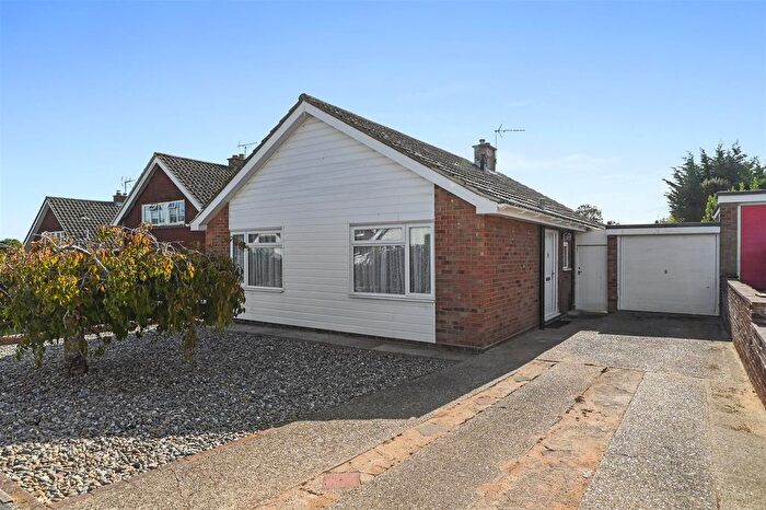 2 Bedroom Detached Bungalow For Sale In Blenheim Close, Brantham, CO11