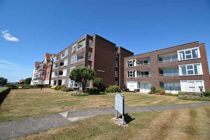 2 Bedroom Apartment To Rent In Kelvin Court, Fourth Avenue, Frinton-on-Sea, CO13