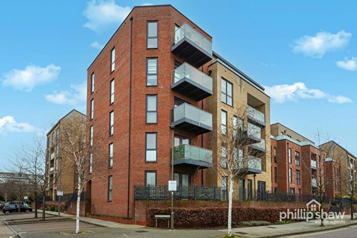 3 Bedroom Flat For Sale In Brannigan Way, Hallington Court, HA8
