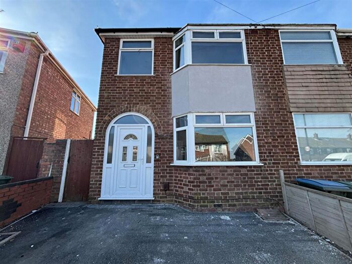 3 Bedroom End Of Terrace House To Rent In Draycott Road, Wyken, Coventry, CV2