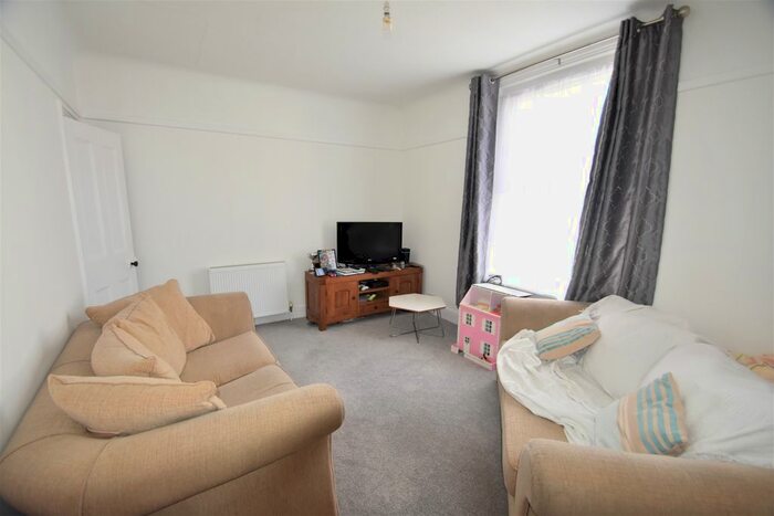 1 Bedroom Flat To Rent In Pretoria Road, Southsea, PO4