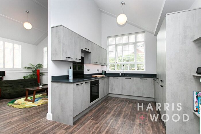2 Bedroom Detached House For Sale In Hatfield Road, Witham, CM8