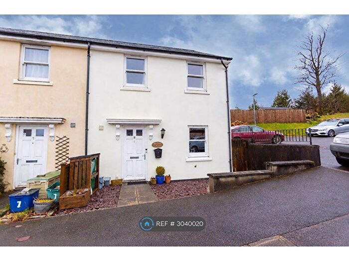 3 Bedroom End Terrace House To Rent In Beech Crescent, Yelverton, PL20
