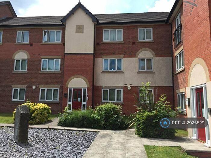 2 Bedroom Flat To Rent In Victoria Lane, Whitefield, M45