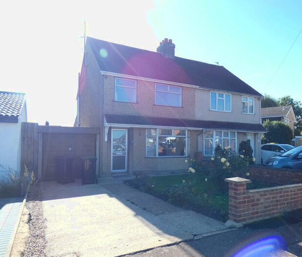 3 Bedroom Semi-Detached House To Rent In Eaton Road, Kempston, MK42