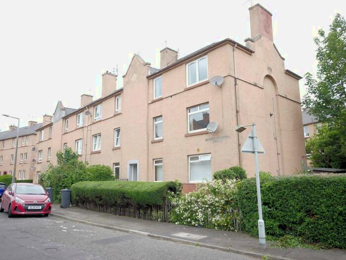 2 Bedroom Flat To Rent In Stenhouse Gardens North, Stenhouse, Edinburgh, EH11