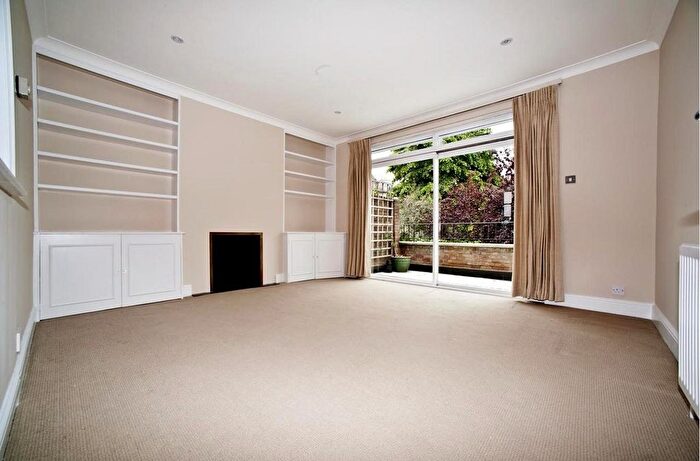 1 Bedroom Flat To Rent In Walton Street, London, SW3