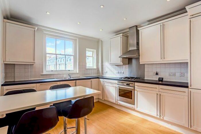 3 Bedroom Flat To Rent In Onslow Gardens, London, SW7