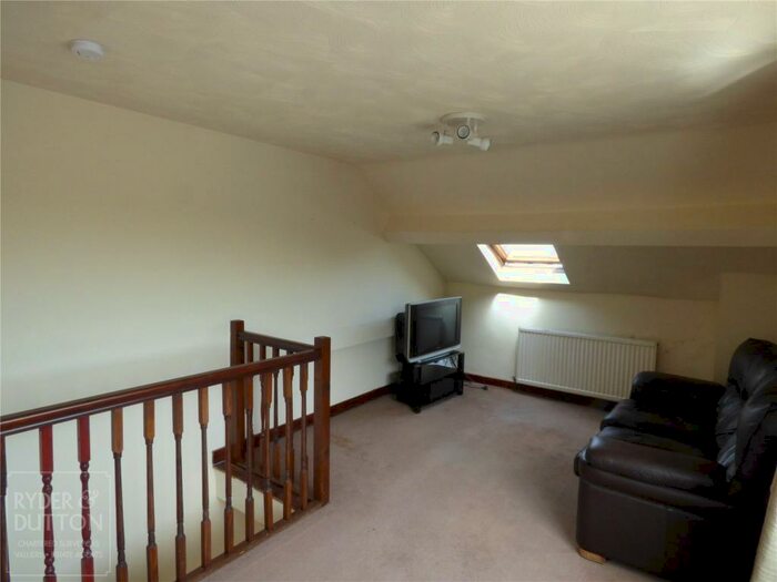 1 Bedroom Apartment To Rent In King Street, Bacup, Rossendale, Lancashire, OL13