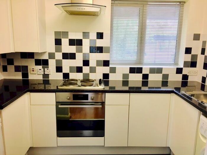 1 Bedroom Flat To Rent In Creffield Road, London, W5
