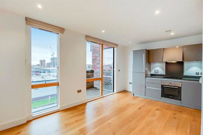 1 Bedroom Apartment To Rent In Barry Blandford Way, London, E3