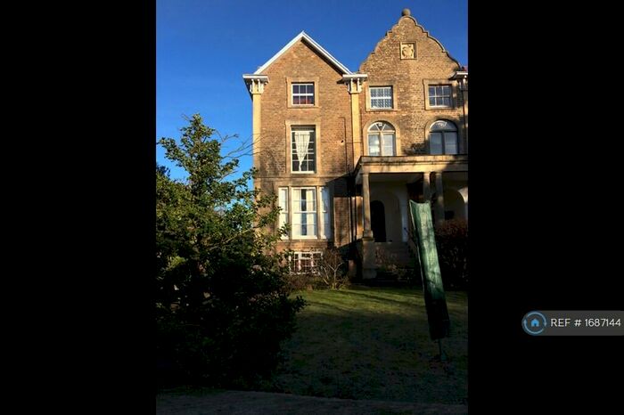 3 Bedroom Flat To Rent In Marcham Road, Abingdon, OX14