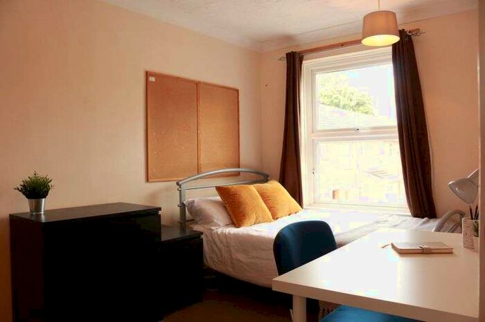 1 Bedroom Property To Rent In Cardigan Place, Norwich, NR2