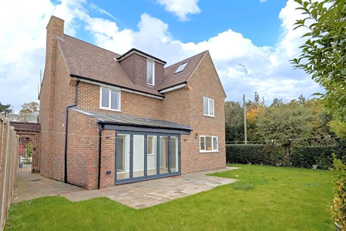 5 Bedroom Detached House To Rent In Ottershaw, Surrey, KT16