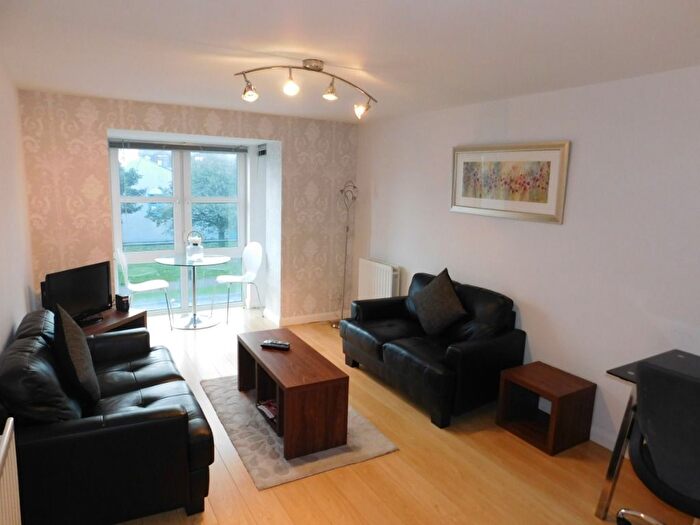 2 Bedroom Flat To Rent In Beach Boulevard, Linksfield, Aberdeen, AB24