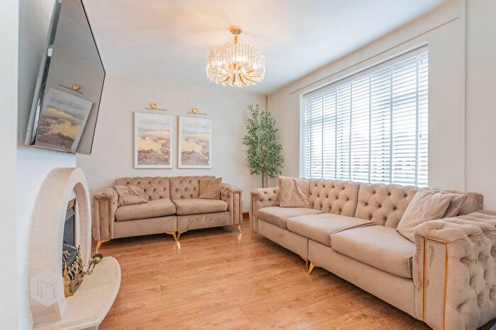 4 Bedroom Terraced House For Sale In Craven Place, Bolton, BL1