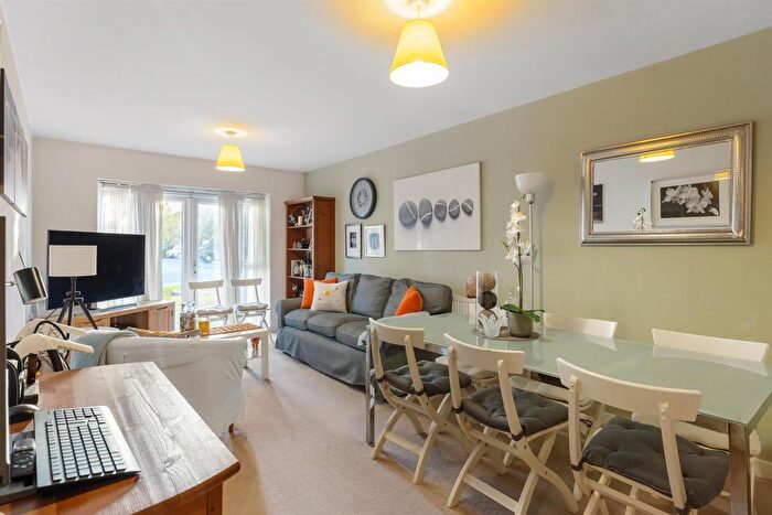 2 Bedroom Flat To Rent In Medlar House, Hemlock Close, Streatham Vale, SW16