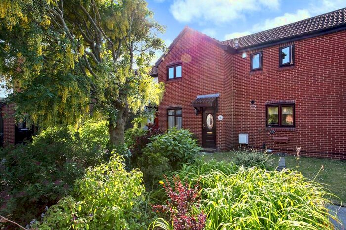 2 Bedroom End Of Terrace House To Rent In Commercial Road, Devizes, Wiltshire, SN10