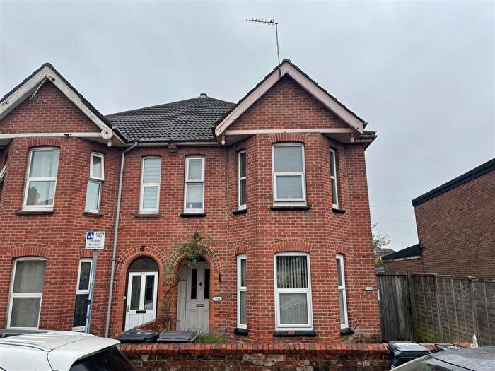 4 Bedroom Semi-Detached House For Sale In Nortoft Road, Bournemouth, BH8