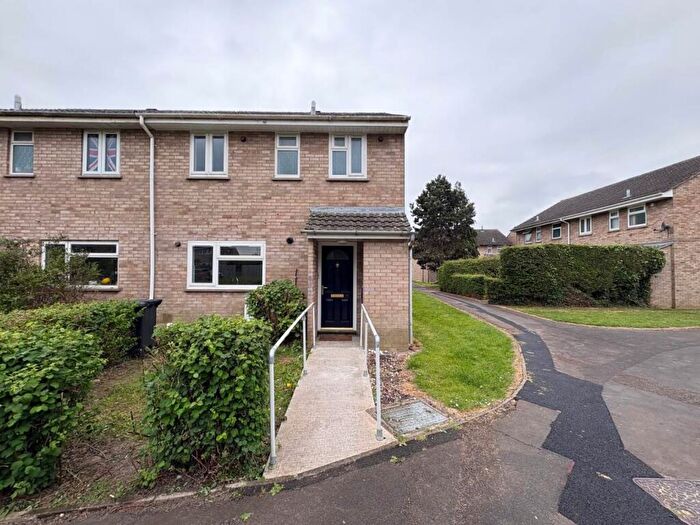 3 Bedroom House To Rent In Courtenay Walk, Worle, Weston-super-Mare, BS22
