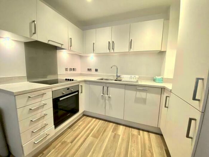 2 Bedroom Apartment To Rent In Rickman Drive, Birmingham, B15