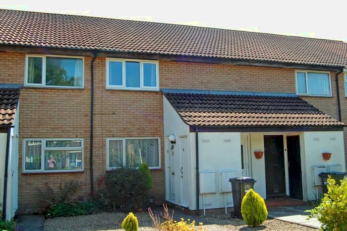 1 Bedroom Flat To Rent In Tuckmill, Clevedon, Somerset, BS21