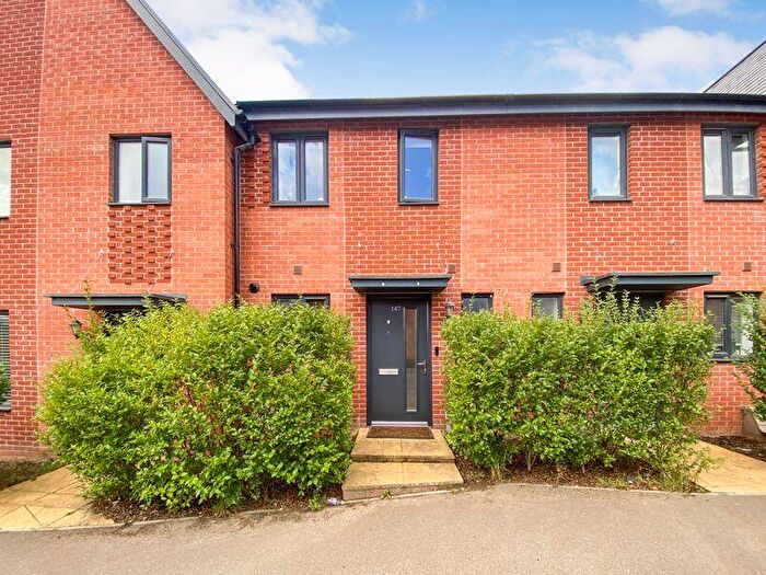 2 Bedroom Terraced House For Sale In Bluebell Road, Whitelely, PO15