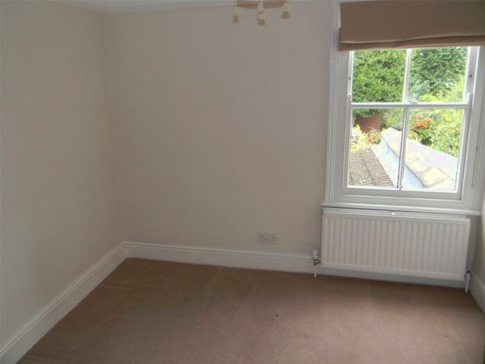 4 Bedroom Terraced House To Rent In Cowper Road, Berkhamsted, Hertfordshire, HP4
