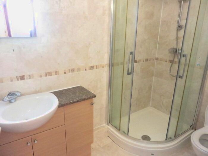 2 Bedroom Flat To Rent In Strawberry Bank Parade, City Centre, Aberdeen AB11