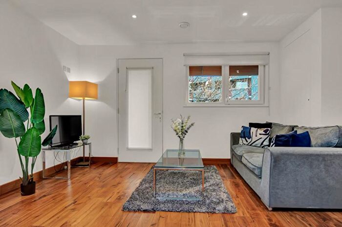 1 Bedroom Flat To Rent In London Borough Of Hackney, E2