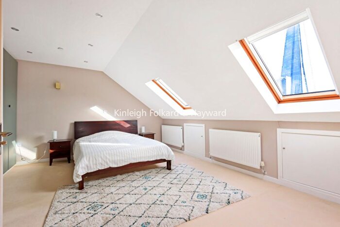 1 Bedroom Flat To Rent In Southwark Street, London, SE1