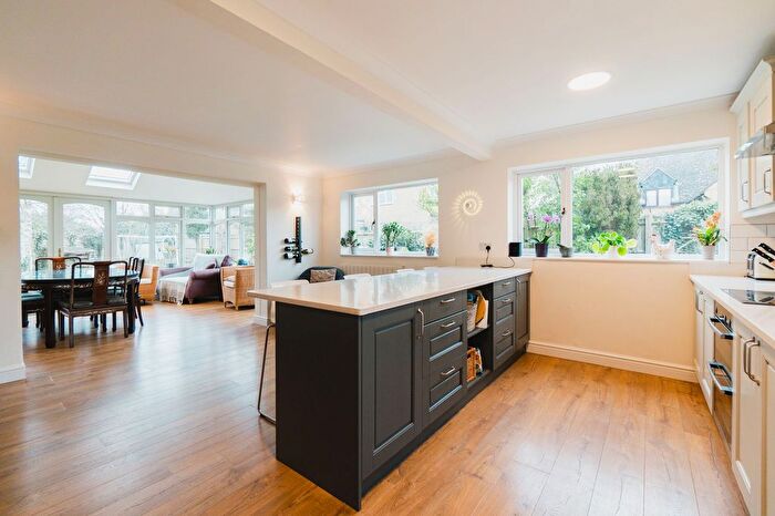 4 Bedroom Detached House For Sale In Broad Close, Barford St. Michael, OX15