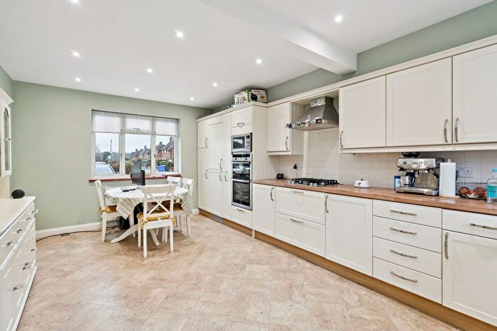 2 Bedroom Terraced House For Sale In Hyde Green, Beaconsfield, HP9