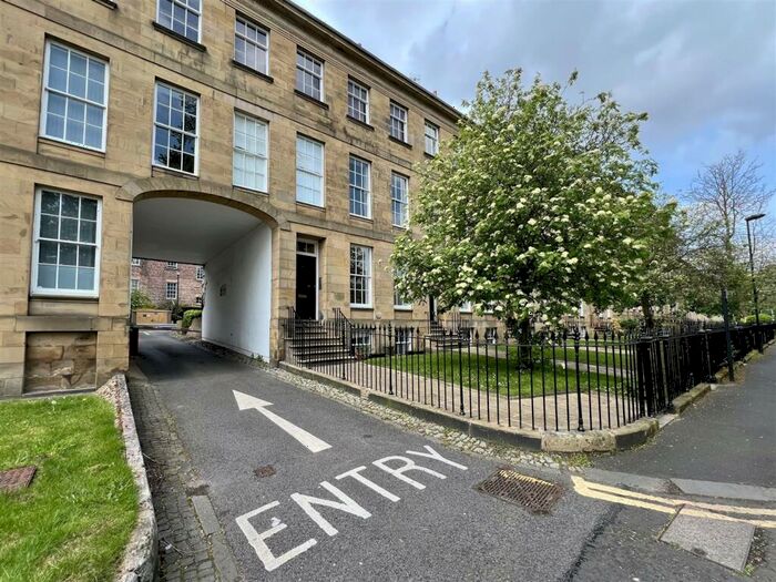 2 Bedroom Apartment To Rent In Leazes Terrace, City Centre, NE1