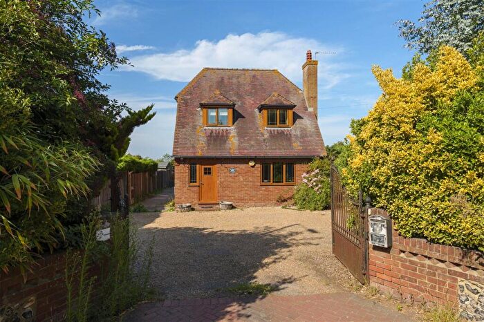 3 Bedroom Detached House For Sale In Orchard Cottage, London Road, Teynham, ME9