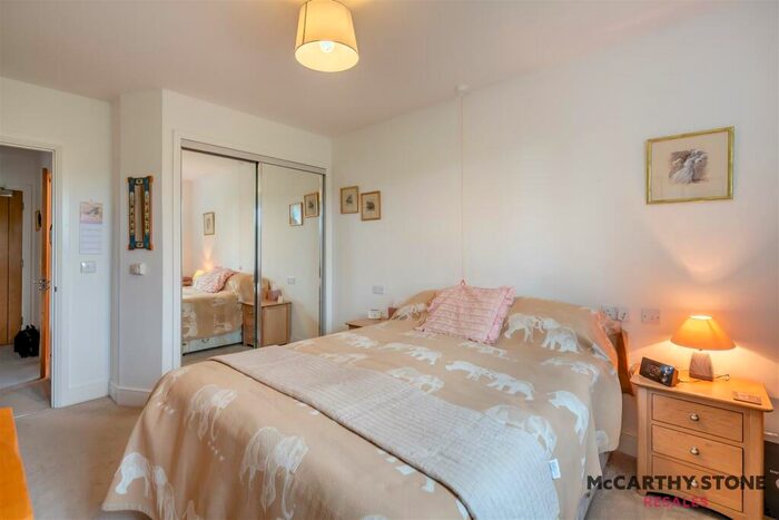 1 Bedroom Apartment For Sale In Booth Court, Handford Road, Ipswich, IP1
