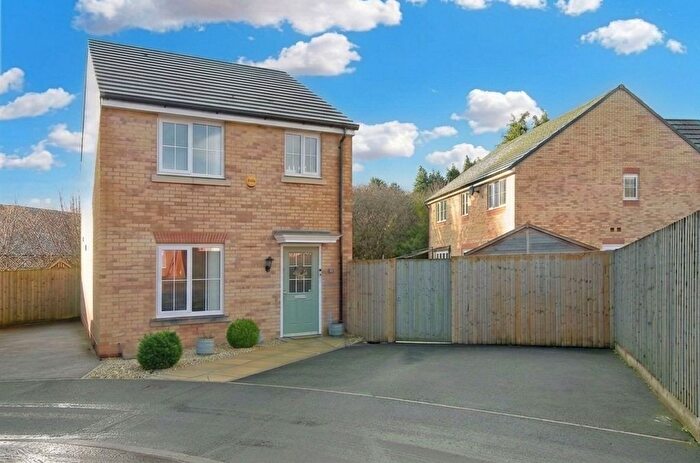 3 Bedroom Detached House For Sale In Caerphilly, CF83