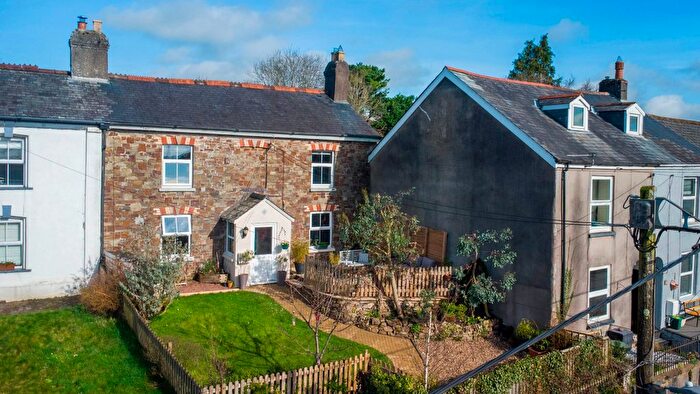 3 Bedroom Semi-detached House For Sale In West Street, South Molton, EX36