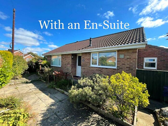 2 Bedroom Detached Bungalow For Sale In Dove Close, Louth, LN11