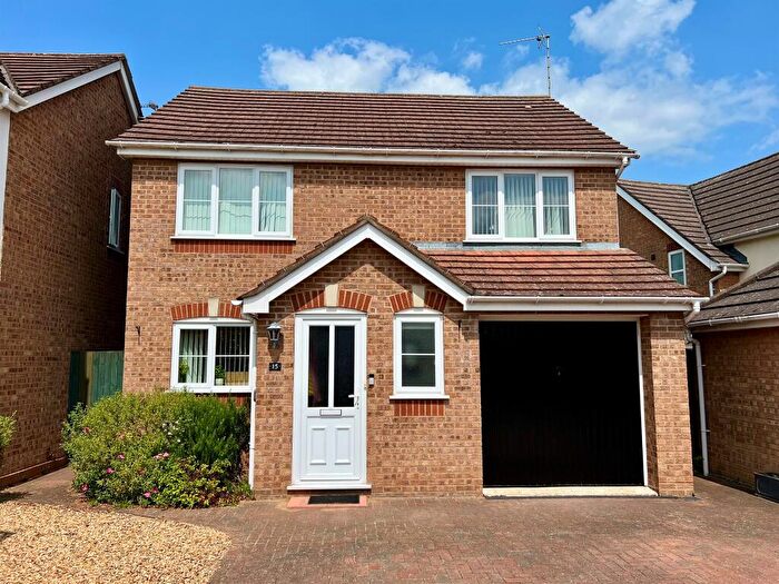 4 Bedroom Detached House For Sale In Dundee Drive, Stamford, PE9
