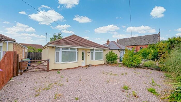 3 Bedroom Detached Bungalow For Sale In High Road, Wisbech St Mary, Wisbech, PE13