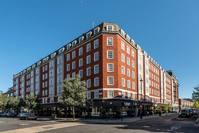 2 Bedroom Flat For Sale In Seymour Place, London, W1H