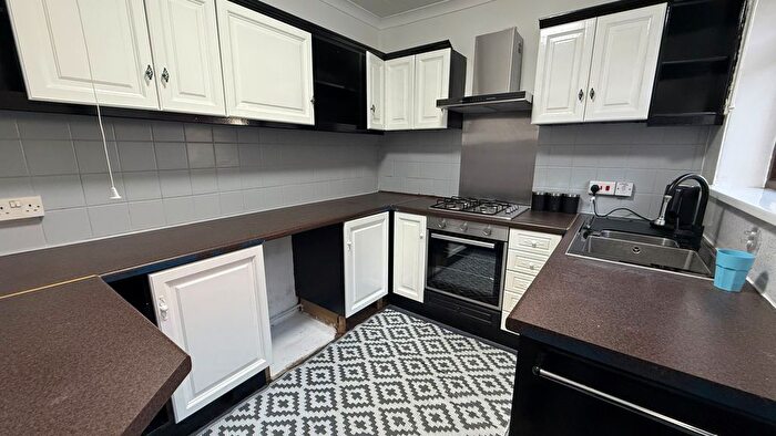 3 Bedroom Property To Rent In Lockwood Road, Goldthorpe, Rotherham, S63