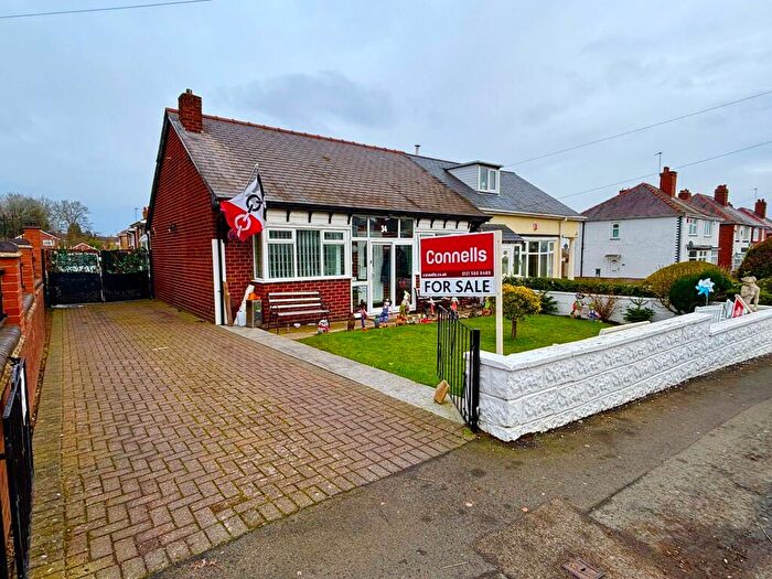 2 Bedroom Bungalow For Sale In Mincing Lane, Rowley Regis, B65