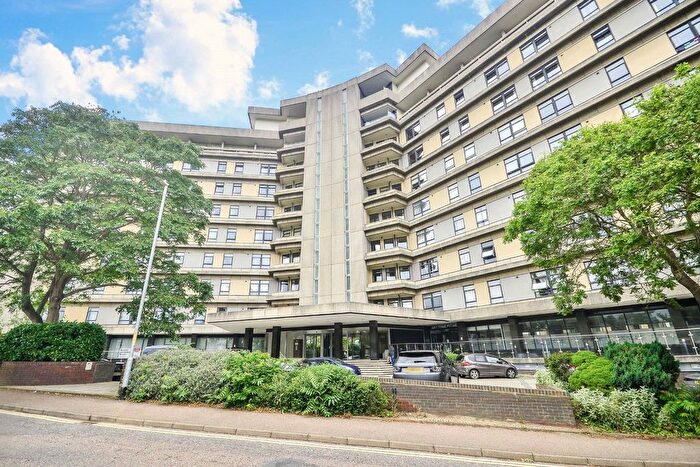 1 Bedroom Flat For Sale In The Panorama, Park Street, Ashford, Kent, TN24