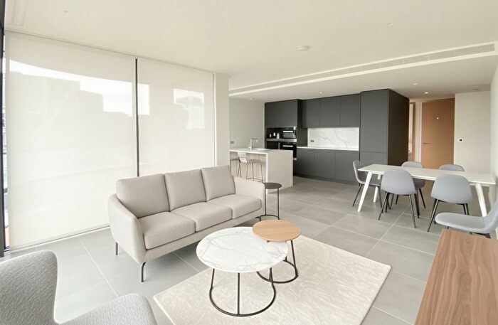 2 Bedroom Flat To Rent In Principal Place, London, EC2A